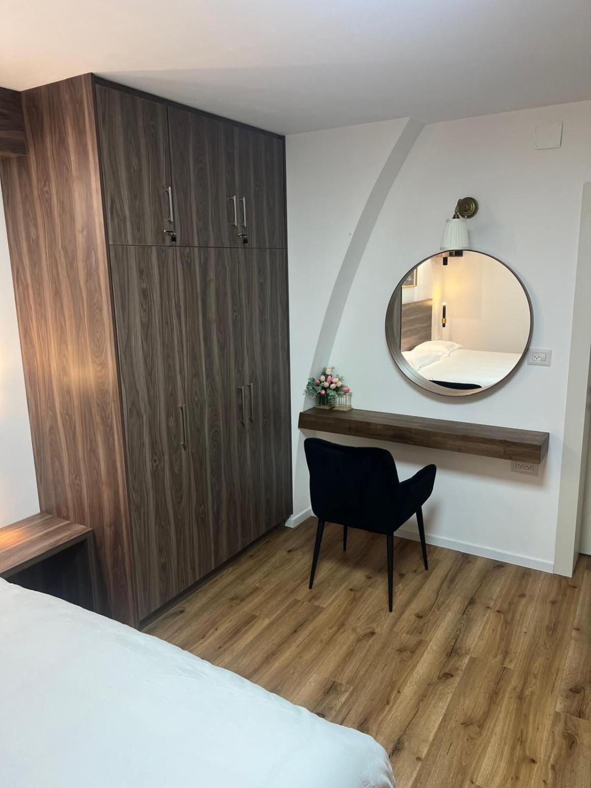 Johny'S Boutique Apartment Haifa Bagian luar foto